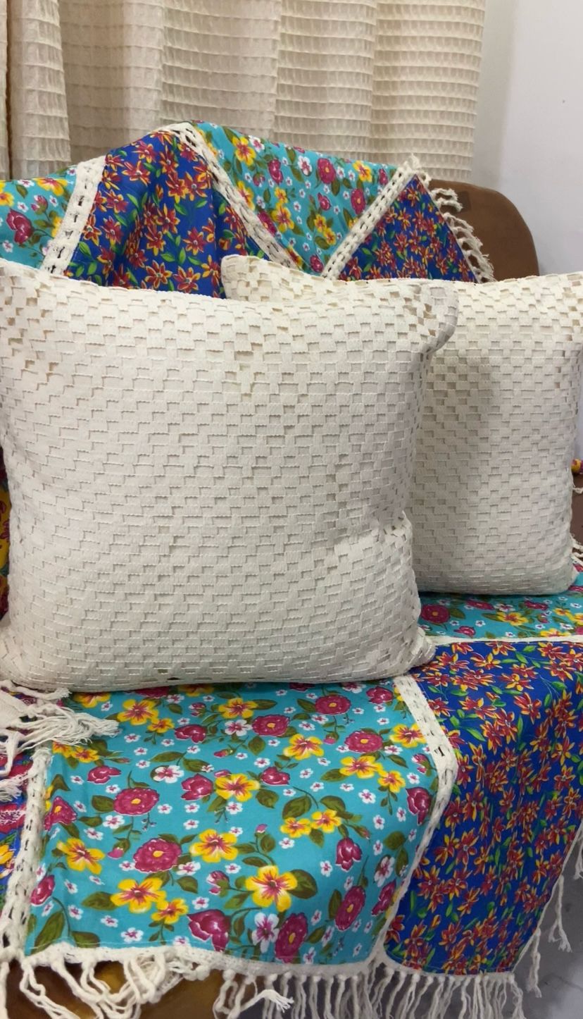 White Crochet Pillow 40x40