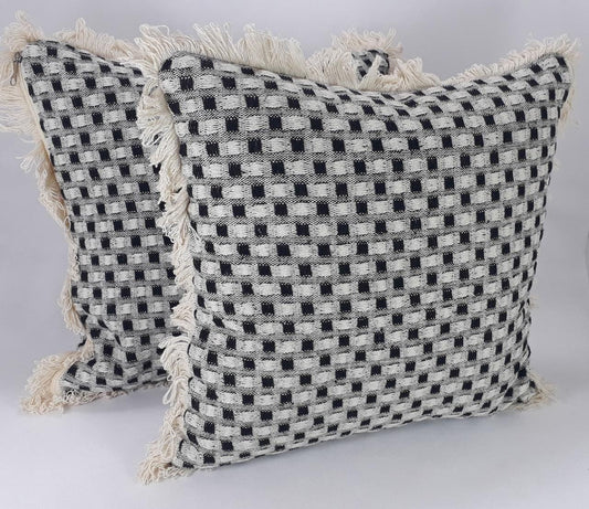 Textured Weave Cushion with Fringes 40x40