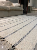 Tapis Blanc avec Lignes Noires 1,50 x 2,00 mètres