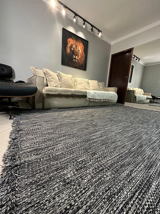 Black Rug with Fringes 1.50 x 2.00 meters