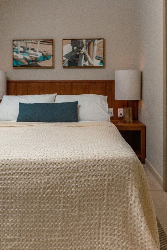 Queen Size Bedspread - Minimalist Beige 2.20 x 2.50m